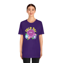 Load image into Gallery viewer, Field Day Smilie with Flowers! Unisex Jersey Short Sleeve Tee
