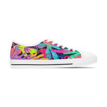 Load image into Gallery viewer, Black Abstract Women&#39;s Low Top Sneakers
