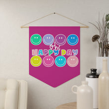 Load image into Gallery viewer, Pennant
