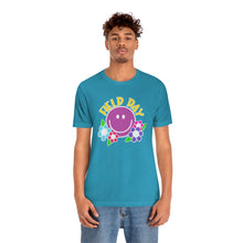 Load image into Gallery viewer, Field Day Smilie with Flowers! Unisex Jersey Short Sleeve Tee
